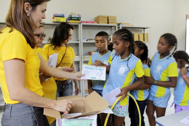 notícia: Livro Solidário vai chegar a comunidades quilombolas