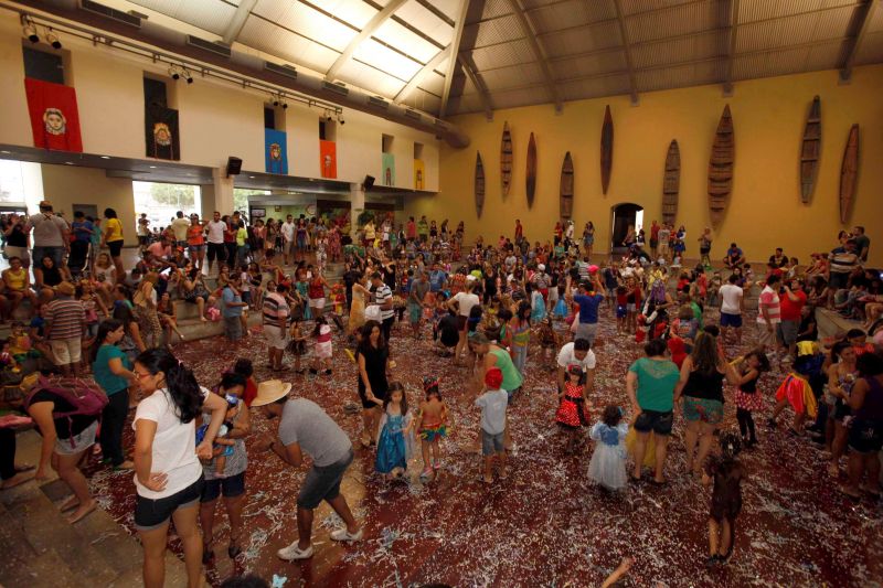 notícia: Crianças e adultos fazem a festa na programação de Carnaval do São José Liberto