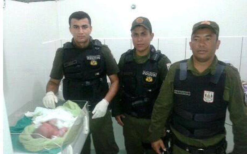 notícia: Policiais Militares auxiliam na realização de um parto em Anapu