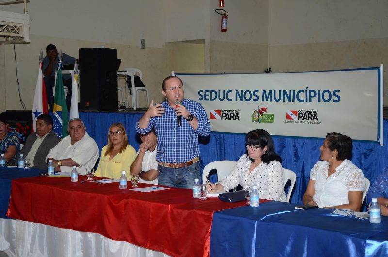 notícia: Secretário de Educação apresenta ações prioritárias do Governo aos gestores do nordeste do Pará
