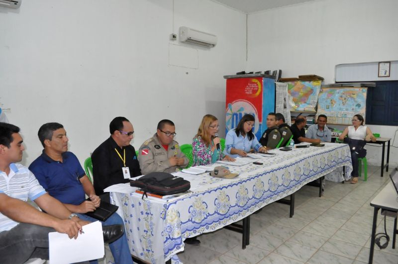 notícia: Reunião define segurança e programação do Surfe na Pororoca