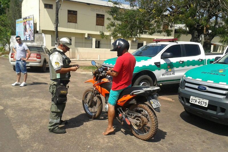 notícia: Detran realizou Operação "Duas Rodas" em Santa Izabel, Castanhal e Capanema.