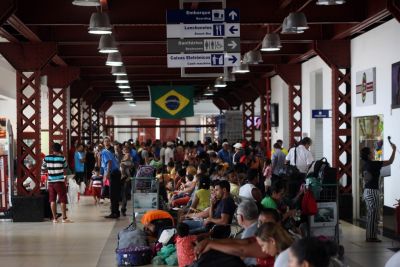 notícia: Mais de 10 mil pessoas devem deixar Belém pelo Terminal Hidroviário