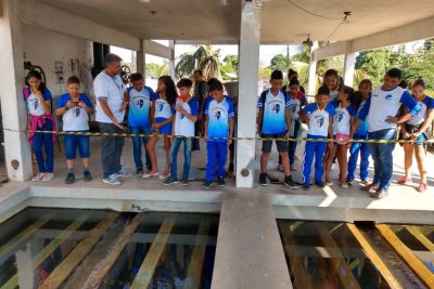 notícia: Alunos visitam Estação de Tratamento de Água em Oriximiná