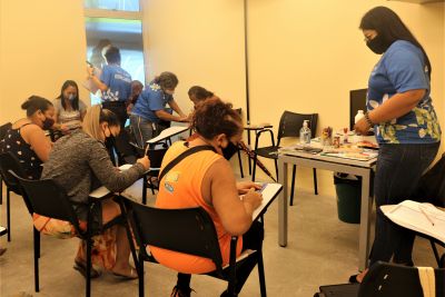 notícia: Semas une sustentabilidade com geração de renda em oficina na Usipaz Icuí-Guajará 