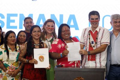 notícia: Governo do Pará anuncia a construção de 10 escolas para indígenas e agilidade na regularização de terras