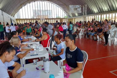notícia: Em Belém, mais de 400 mulheres recebem ação de saúde e cidadania nas Usinas da Paz