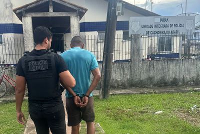 notícia: PC prende homem por estupro e armazenamento de pornografia adolescente, em Cachoeira do Arari