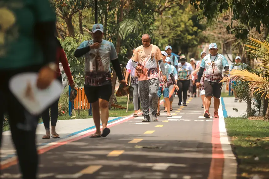  <div class='credito_fotos'>Foto: Rogério Uchôa / Agência Pará   |   <a href='/midias/2025/originais/20251011193212-GF00025141-F00454078.jpg' download><i class='fa-solid fa-download'></i> Download</a></div>