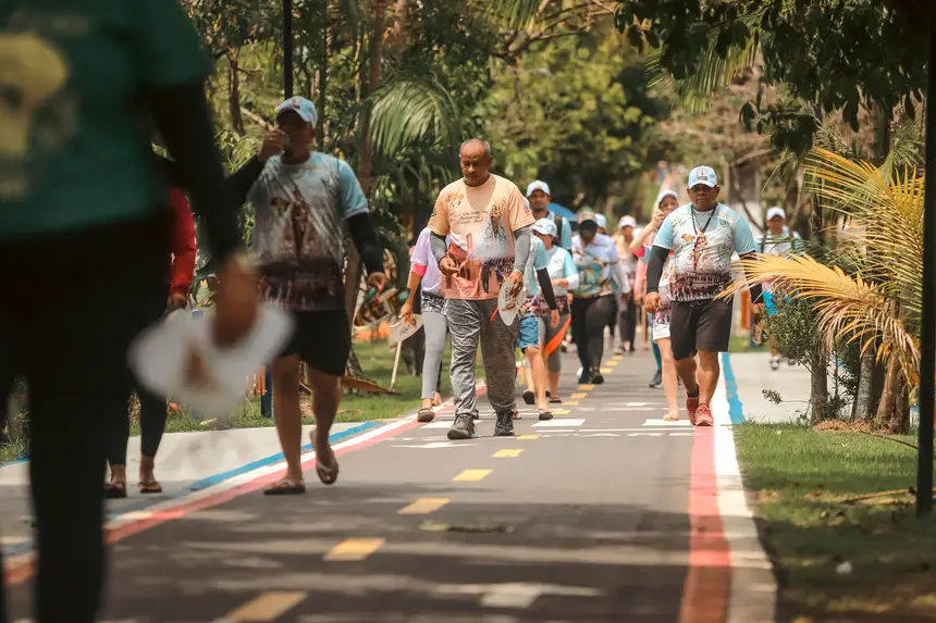  <div class='credito_fotos'>Foto: Rogério Uchôa / Agência Pará   |   <a href='/midias/2025/originais/20251011193218-GF00025141-F00454080.jpg' download><i class='fa-solid fa-download'></i> Download</a></div>