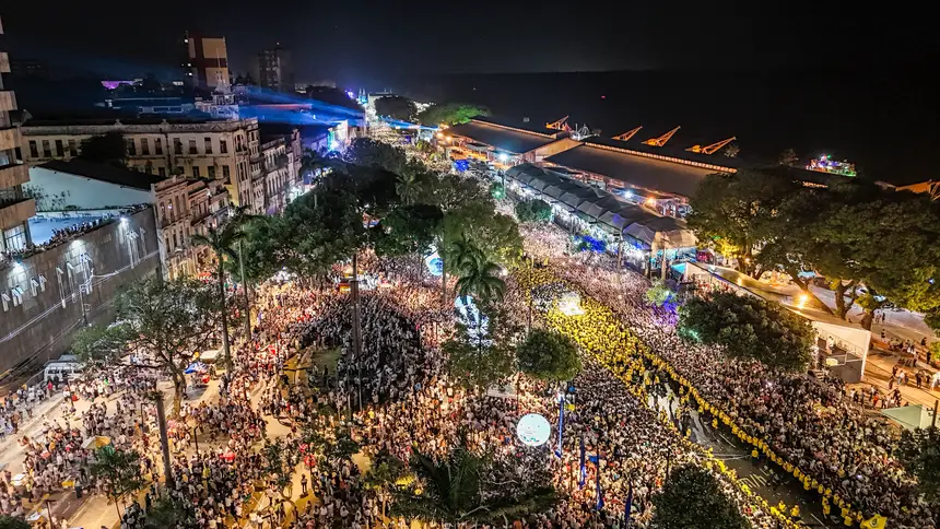 default <div class='credito_fotos'>Foto: Vinicius Pinto / Ag. Pará   |   <a href='/midias/2025/originais/20251011234656-GF00025147-F00454332.jpg' download><i class='fa-solid fa-download'></i> Download</a></div>