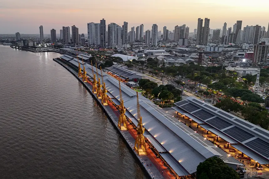 default <div class='credito_fotos'>Foto: Vinicius Pinto / Ag. Pará   |   <a href='/midias/2025/originais/20251012101756-GF00025152-F00454483.jpg' download><i class='fa-solid fa-download'></i> Download</a></div>