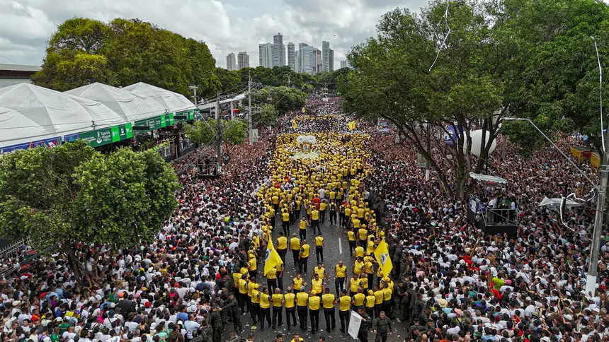 default <div class='credito_fotos'>Foto: Vinicius Pinto / Ag. Pará   |   <a href='/midias/2025/originais/20251012102857-GF00025152-F00454529.jpg' download><i class='fa-solid fa-download'></i> Download</a></div>