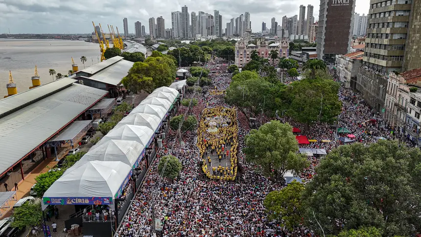 default <div class='credito_fotos'>Foto: Vinicius Pinto / Ag. Pará   |   <a href='/midias/2025/originais/20251012102901-GF00025152-F00454531.jpg' download><i class='fa-solid fa-download'></i> Download</a></div>