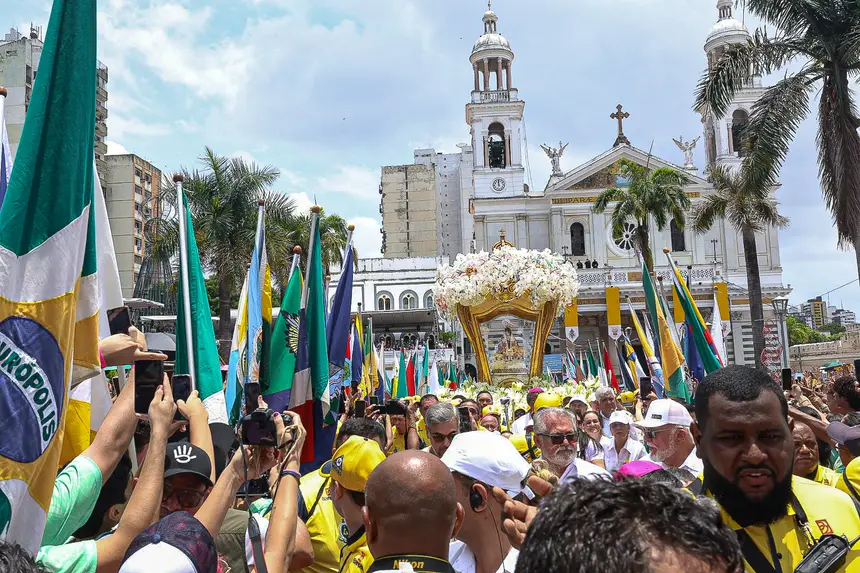  <div class='credito_fotos'>Foto: Alex Ribeiro / Ag. Pará   |   <a href='/midias/2025/originais/20251012124220-GF00025150-F00454545.jpg' download><i class='fa-solid fa-download'></i> Download</a></div>