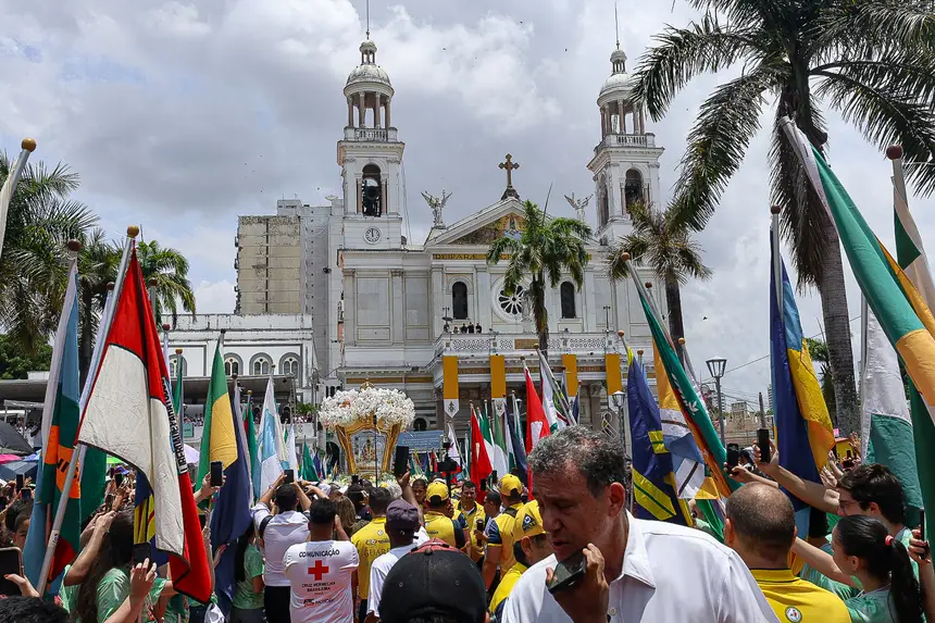  <div class='credito_fotos'>Foto: Alex Ribeiro / Ag. Pará   |   <a href='/midias/2025/originais/20251012124225-GF00025150-F00454548.jpg' download><i class='fa-solid fa-download'></i> Download</a></div>