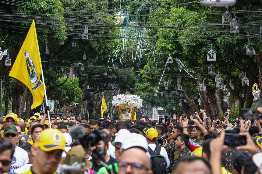  <div class='credito_fotos'>Foto: Alex Ribeiro / Ag. Pará   |   <a href='/midias/2025/originais/20251012124236-GF00025150-F00454556.jpg' download><i class='fa-solid fa-download'></i> Download</a></div>