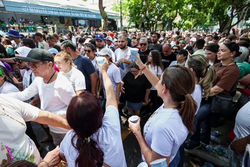  <div class='credito_fotos'>Foto: Rodrigo Pinheiro / Ag.Pará   |   <a href='/midias/2025/originais/20251012142136-GF00025154-F00454623.jpg' download><i class='fa-solid fa-download'></i> Download</a></div>