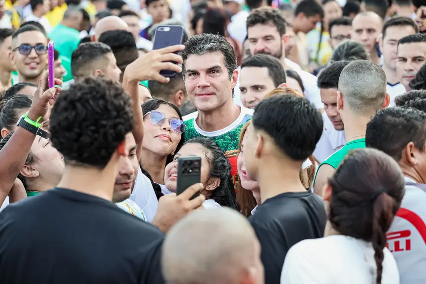  <div class='credito_fotos'>Foto: Marco Santos / Ag. Pará   |   <a href='/midias/2025/originais/20251012150623-GF00025155-F00454694.jpg' download><i class='fa-solid fa-download'></i> Download</a></div>