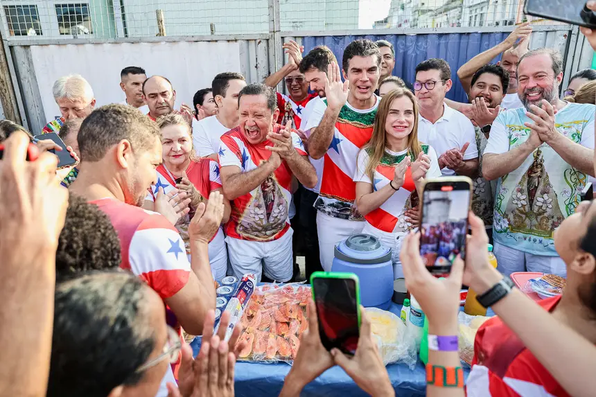  <div class='credito_fotos'>Foto: Marco Santos / Ag. Pará   |   <a href='/midias/2025/originais/20251012150955-GF00025155-F00454710.jpg' download><i class='fa-solid fa-download'></i> Download</a></div>