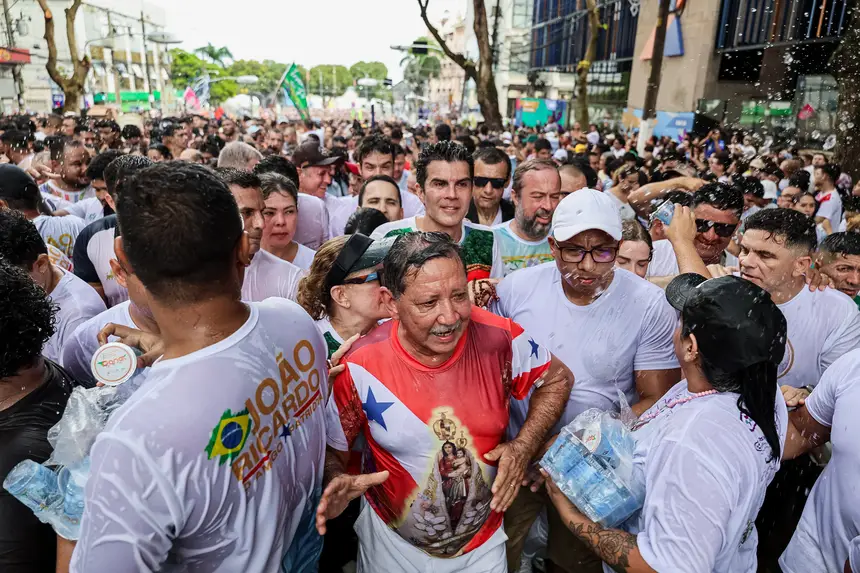  <div class='credito_fotos'>Foto: Marco Santos / Ag. Pará   |   <a href='/midias/2025/originais/20251012151459-GF00025155-F00454767.jpg' download><i class='fa-solid fa-download'></i> Download</a></div>