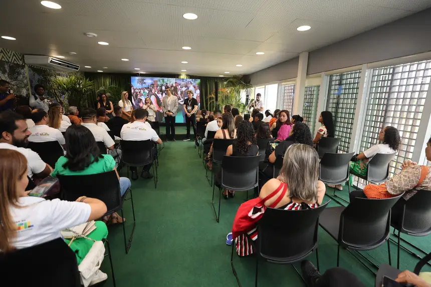  <div class='credito_fotos'>Foto: Bruno Cruz / Ag. Pará   |   <a href='/midias/2025/originais/20251117122932-GF00025559-F00468824.jpg' download><i class='fa-solid fa-download'></i> Download</a></div>