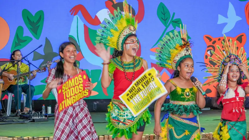  <div class='credito_fotos'>Foto: Vinicius Pinto / Ag. Pará   |   <a href='/midias/2025/originais/20251118140043-GF00025594-F00469666.jpg' download><i class='fa-solid fa-download'></i> Download</a></div>