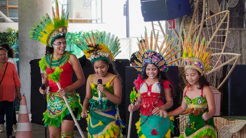  <div class='credito_fotos'>Foto: Vinicius Pinto / Ag. Pará   |   <a href='/midias/2025/originais/20251118140107-GF00025594-F00469677.jpg' download><i class='fa-solid fa-download'></i> Download</a></div>