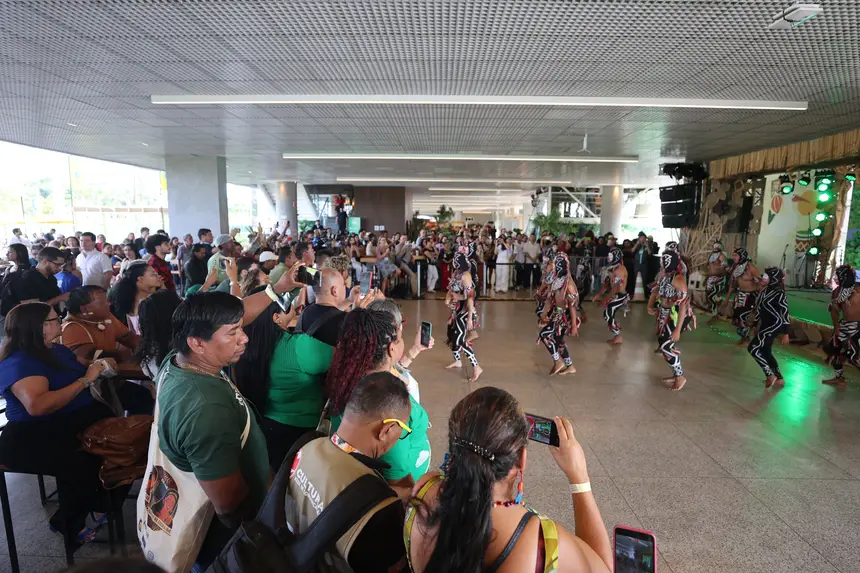  <div class='credito_fotos'>Foto: Bruno Cecim / Ag.Pará   |   <a href='/midias/2025/originais/20251118172536-GF00025601-F00469828.jpg' download><i class='fa-solid fa-download'></i> Download</a></div>