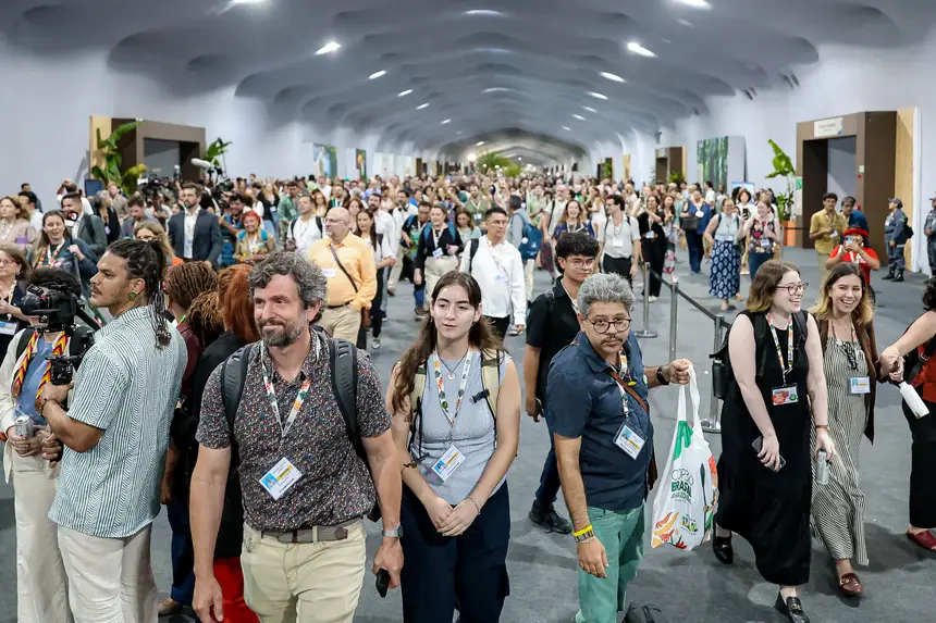  <div class='credito_fotos'>Foto: Marco Santos / Ag. Pará   |   <a href='/midias/2025/originais/20251119225842-GF00025644-F00470733.jpg' download><i class='fa-solid fa-download'></i> Download</a></div>