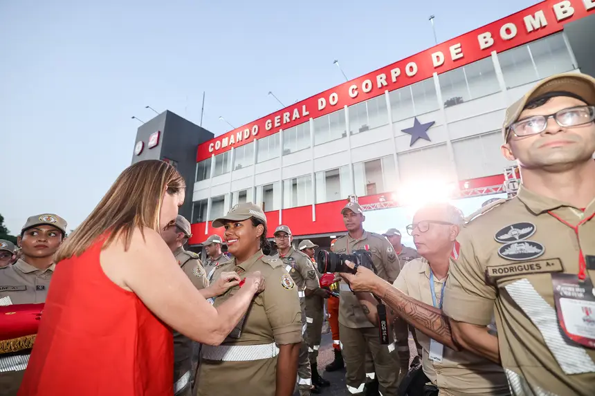  <div class='credito_fotos'>Foto: Marco Santos / Ag. Pará   |   <a href='/midias/2025/originais/20251124193051-GF00025685-F00471705.jpg' download><i class='fa-solid fa-download'></i> Download</a></div>