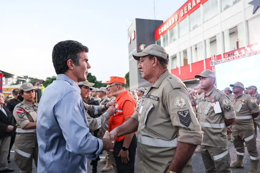  <div class='credito_fotos'>Foto: Marco Santos / Ag. Pará   |   <a href='/midias/2025/originais/20251124193058-GF00025685-F00471709.jpg' download><i class='fa-solid fa-download'></i> Download</a></div>