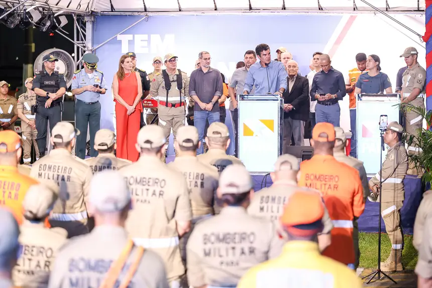  <div class='credito_fotos'>Foto: Marco Santos / Ag. Pará   |   <a href='/midias/2025/originais/20251124193117-GF00025685-F00471720.jpg' download><i class='fa-solid fa-download'></i> Download</a></div>