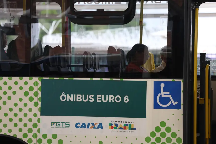  <div class='credito_fotos'>Foto: Rodrigo Pinheiro / Ag.Pará   |   <a href='/midias/2025/originais/20251125135037-GF00025695-F00471978.jpg' download><i class='fa-solid fa-download'></i> Download</a></div>