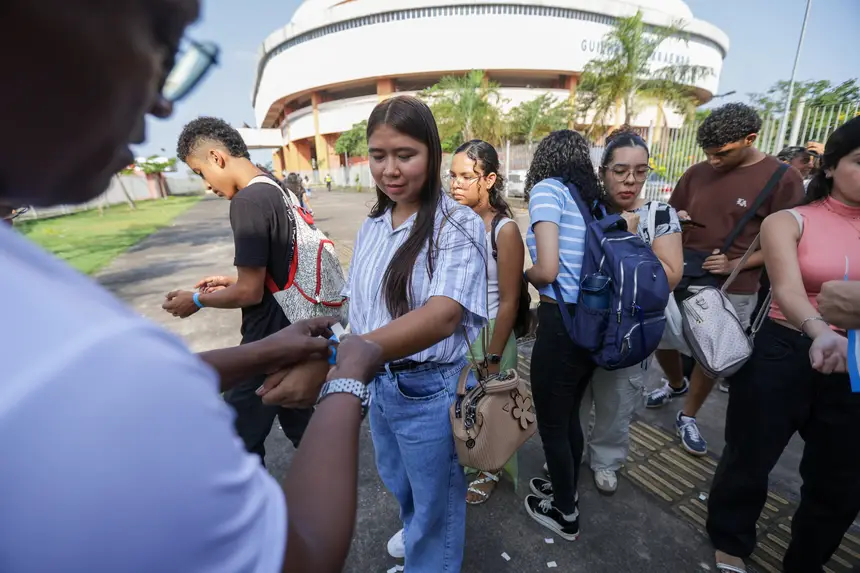 <div class='credito_fotos'>Foto: Pedro Guerreiro / Ag. Pará   |   <a href='/midias/2025/originais/20251128115239-GF00025725-F00472923.jpg' download><i class='fa-solid fa-download'></i> Download</a></div>
