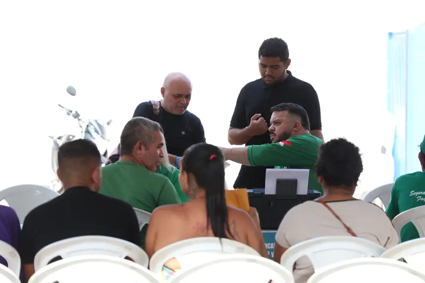  <div class='credito_fotos'>Foto: Rodrigo Pinheiro / Ag.Pará   |   <a href='/midias/2025/originais/20251128140103-GF00025730-F00473071.jpg' download><i class='fa-solid fa-download'></i> Download</a></div>