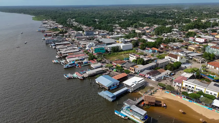 default <div class='credito_fotos'>Foto: Roni Moreira / Ag.Pará   |   <a href='/midias/2025/originais/20251129172433-GF00025734-F00473226.jpg' download><i class='fa-solid fa-download'></i> Download</a></div>