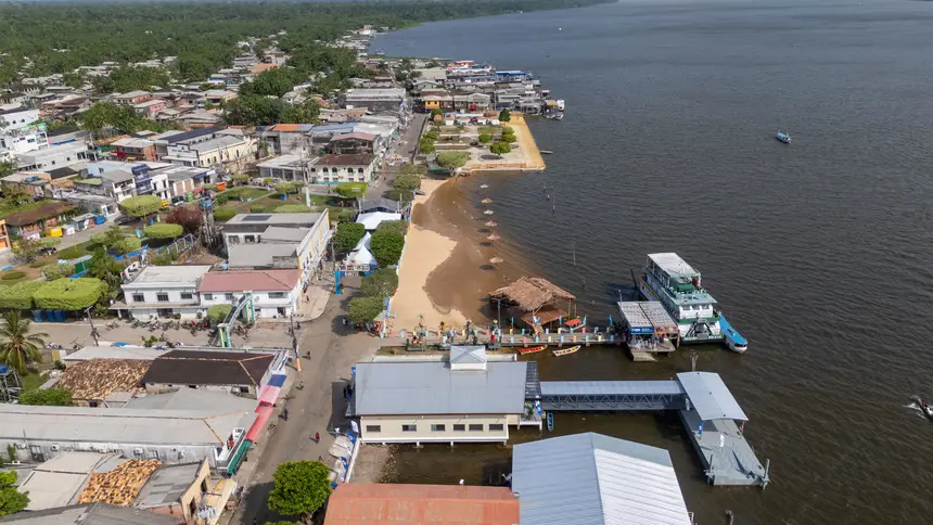 default <div class='credito_fotos'>Foto: Roni Moreira / Ag.Pará   |   <a href='/midias/2025/originais/20251129172436-GF00025734-F00473227.jpg' download><i class='fa-solid fa-download'></i> Download</a></div>