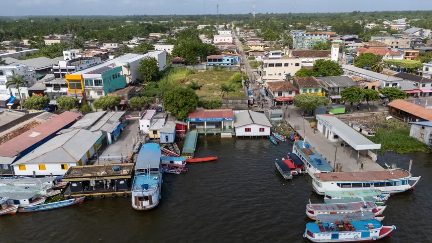 default <div class='credito_fotos'>Foto: Roni Moreira / Ag.Pará   |   <a href='/midias/2025/originais/20251129172510-GF00025734-F00473240.jpg' download><i class='fa-solid fa-download'></i> Download</a></div>