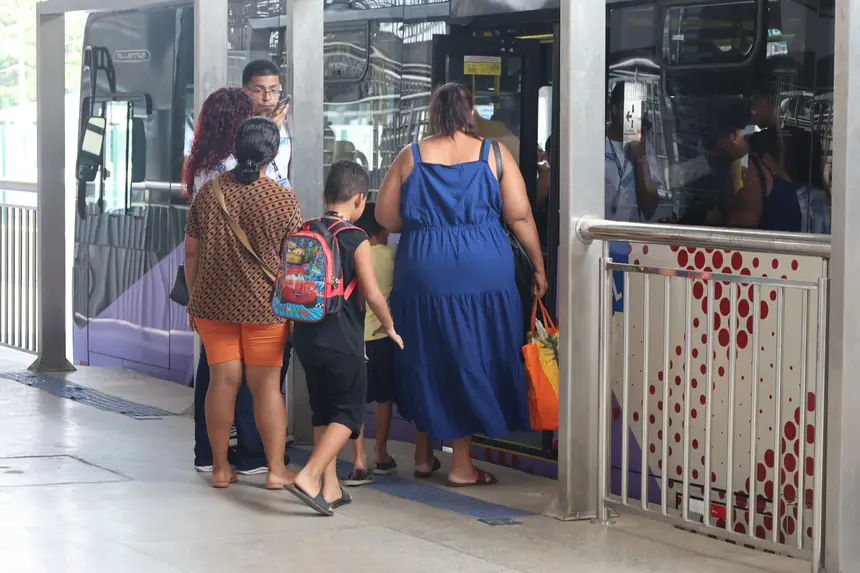  <div class='credito_fotos'>Foto: Bruno Cecim / Ag.Pará   |   <a href='/midias/2025/originais/20251129175652-GF00025736-F00473353.jpg' download><i class='fa-solid fa-download'></i> Download</a></div>