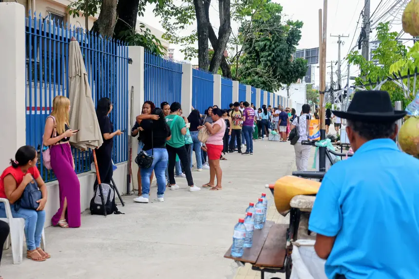  <div class='credito_fotos'>Foto: Bruno Cecim / Ag.Pará   |   <a href='/midias/2025/originais/20251130124601-GF00025737-F00473422.jpg' download><i class='fa-solid fa-download'></i> Download</a></div>