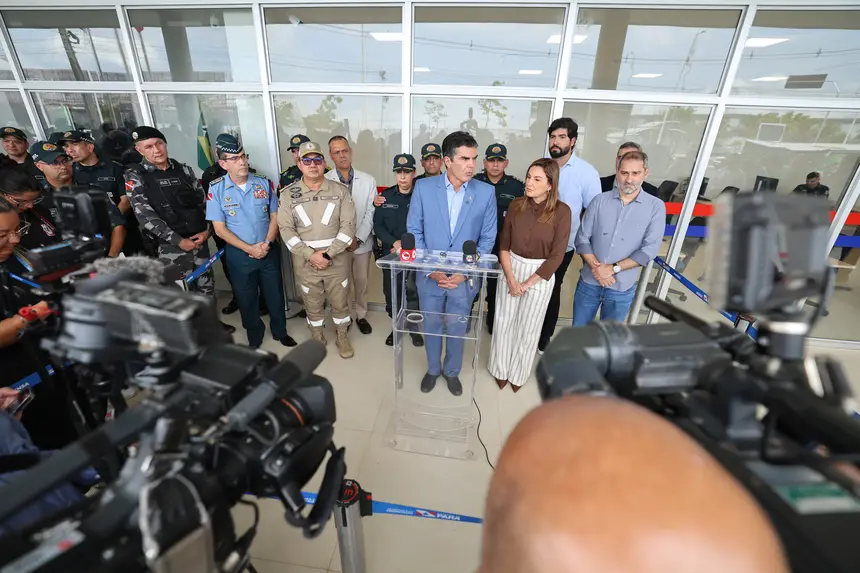  <div class='credito_fotos'>Foto: Marco Santos / Ag. Pará   |   <a href='/midias/2025/originais/20251201132317-GF00025743-F00473653.jpg' download><i class='fa-solid fa-download'></i> Download</a></div>