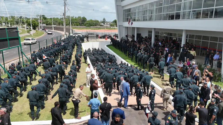 default <div class='credito_fotos'>Foto: Augusto Miranda / Ag. Pará   |   <a href='/midias/2025/originais/20251201133316-GF00025745-F00473752.jpg' download><i class='fa-solid fa-download'></i> Download</a></div>