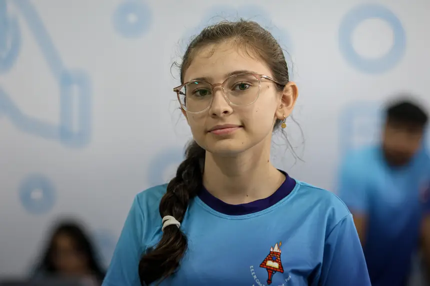 Aluna 
Maria Heloísa 
1° ano <div class='credito_fotos'>Foto: Bruno Cruz / Ag. Pará   |   <a href='/midias/2025/originais/20251202160543-GF00025748-F00473786.jpg' download><i class='fa-solid fa-download'></i> Download</a></div>