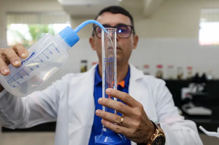  <div class='credito_fotos'>Foto: Bruno Cruz / Ag. Pará   |   <a href='/midias/2025/originais/20251202160640-GF00025748-F00473813.jpg' download><i class='fa-solid fa-download'></i> Download</a></div>