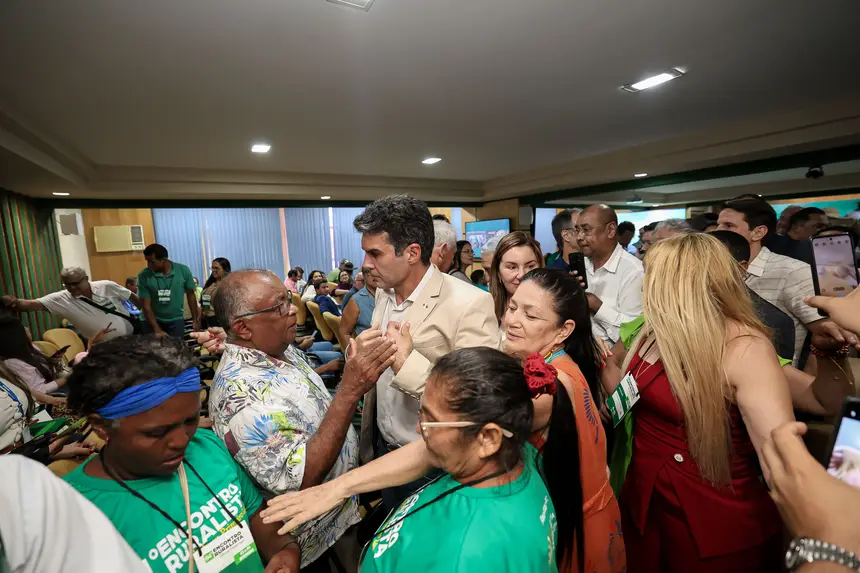  <div class='credito_fotos'>Foto: Marco Santos / Ag. Pará   |   <a href='/midias/2025/originais/20251202165328-GF00025749-F00473825.jpg' download><i class='fa-solid fa-download'></i> Download</a></div>