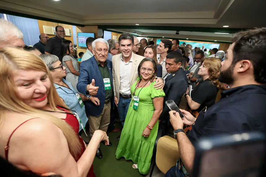  <div class='credito_fotos'>Foto: Marco Santos / Ag. Pará   |   <a href='/midias/2025/originais/20251202165332-GF00025749-F00473827.jpg' download><i class='fa-solid fa-download'></i> Download</a></div>