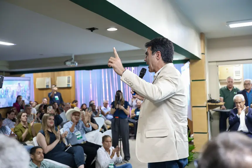  <div class='credito_fotos'>Foto: Marco Santos / Ag. Pará   |   <a href='/midias/2025/originais/20251202165343-GF00025749-F00473833.jpg' download><i class='fa-solid fa-download'></i> Download</a></div>