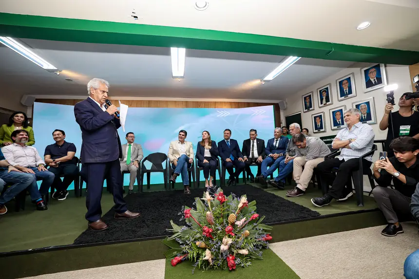  <div class='credito_fotos'>Foto: Marco Santos / Ag. Pará   |   <a href='/midias/2025/originais/20251202165407-GF00025749-F00473847.jpg' download><i class='fa-solid fa-download'></i> Download</a></div>