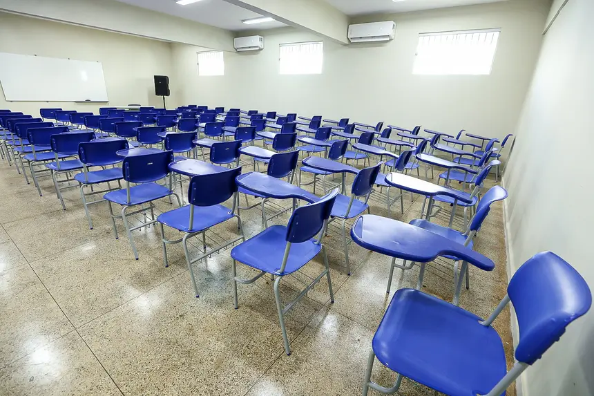  <div class='credito_fotos'>Foto: Alex Ribeiro / Ag. Pará   |   <a href='/midias/2025/originais/20251202180637-GF00025751-F00473911.jpg' download><i class='fa-solid fa-download'></i> Download</a></div>